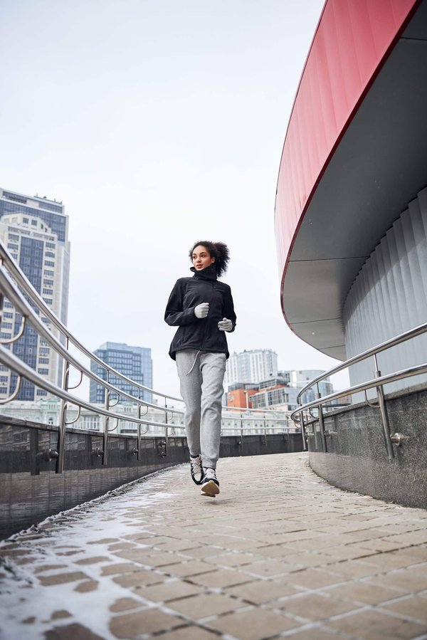 Les avantages d'une piscine à fond incliné