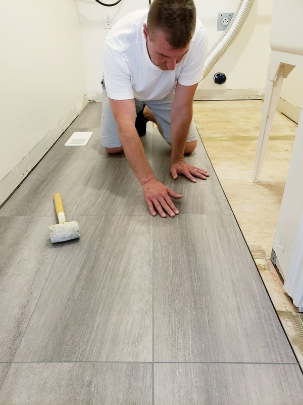 La pose de revêtement de sol Calvados : Optez pour l'excellence !