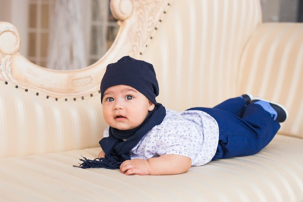 Quels tissus choisir pour habiller son bébé ?