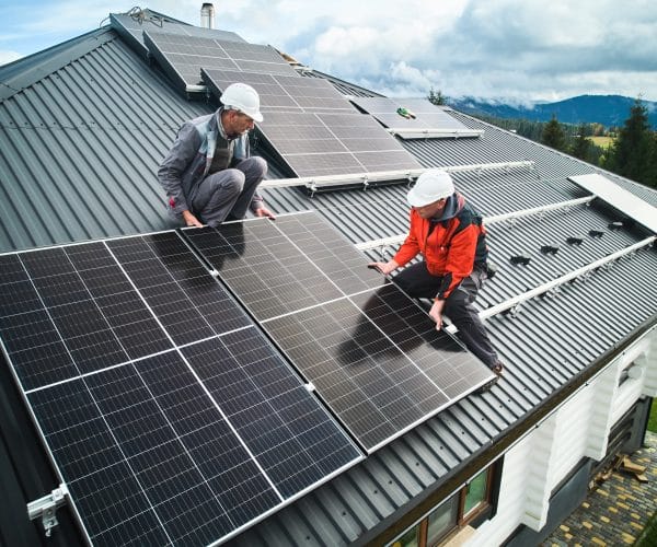 Combien de panneaux solaires pour votre maison : connaitre les avantages et rentabilité des panneaux solaires