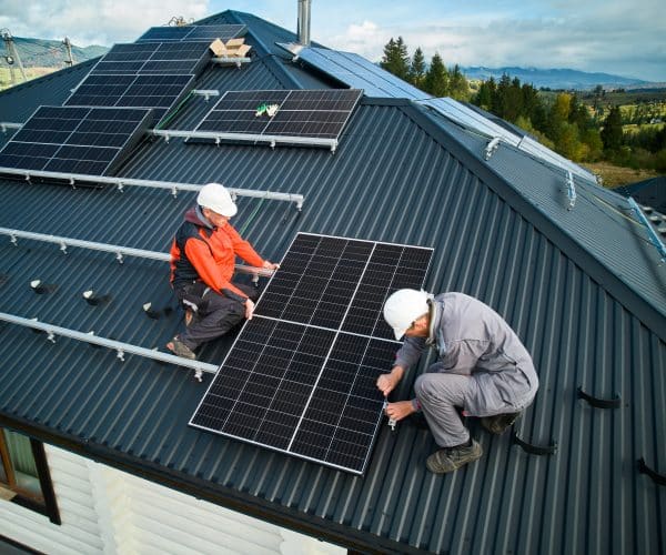 Quel est le prix de 8 panneaux solaires ?